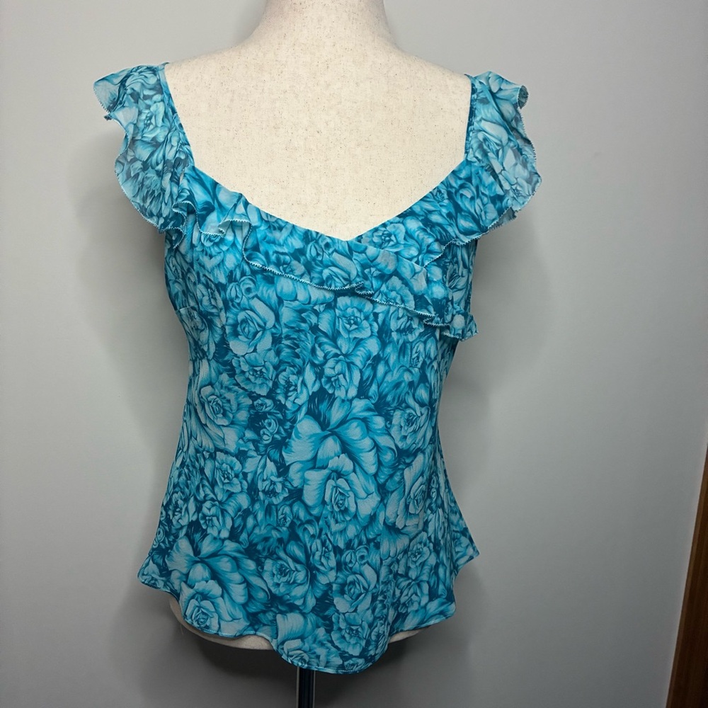 Ann Taylor 100% Silk Blue Floral Ruffle Trim Sleeveless Blouse Size M